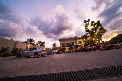 CML Beach Resort & Water Park