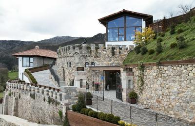 Puebloastur Eco-Resort Wellness & Spa