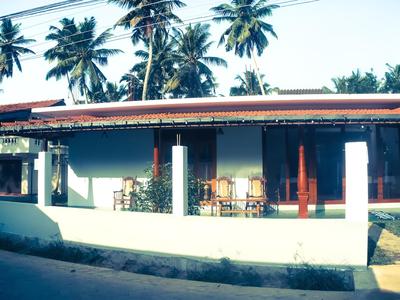 Talalla Sea Anemone Hotel