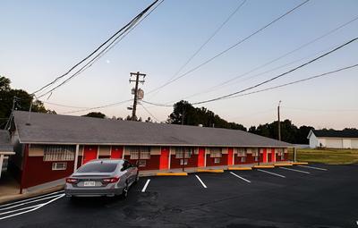 Linwood Motel