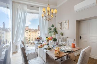 Casa Pitt in Lucca With 3 Bedrooms and 2 Bathrooms