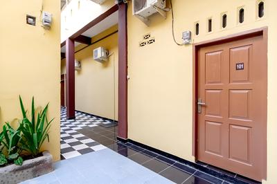 OYO 1668 Yvel Homestay Syariah
