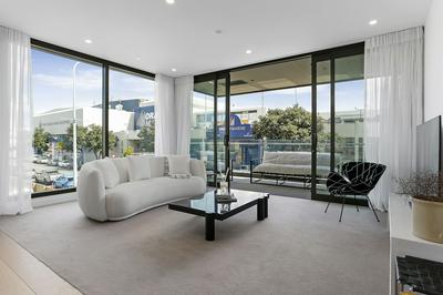 Modern & elegant living Wynyard Quarter