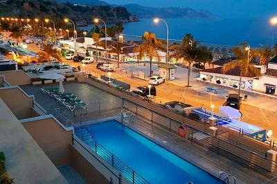 Nerja Bahía Apartamentos