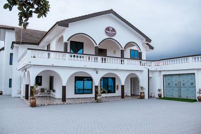 Ben and Moons Lodge and Event Center