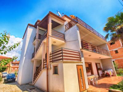 Apartment Desanka 668