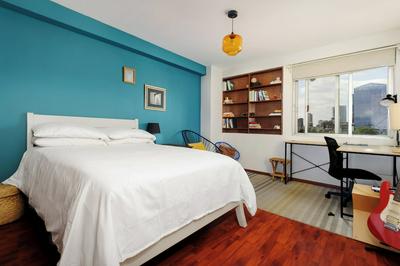 Local Charm & Cozy Design