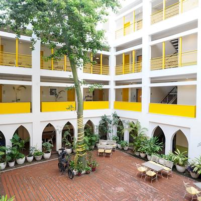 Bloom Boutique - Signature Towers