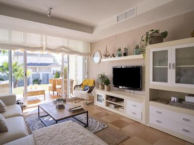 Elegant Villa in Calafell With Swimming Pool