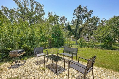 3 Mi to Dtwn! Group-friendly Getaway in Temple
