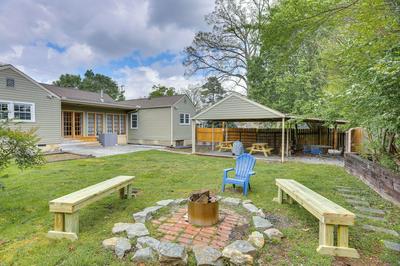 7 Mi to Dtwn: Family Retreat in Chattanooga