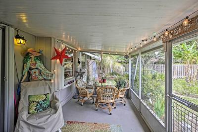 Boho-style Escape w/ Patio ~ 3 Mi to Bonita Beach!