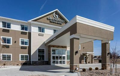 GrandStay Hotel & Suites Kaukauna