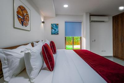 Crest Apartments & Suites