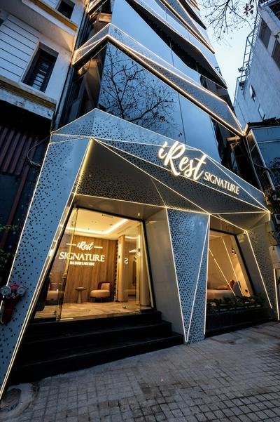 iRest Signature Ba Dinh Lakeside