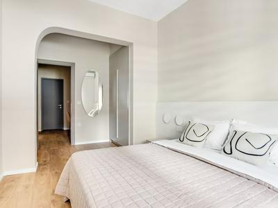 Sanders New Town - Adorable 1-bdr Apt w Balcony