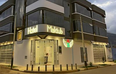 Hotel Maktub