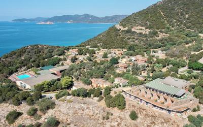 Ecovillage with swimming-pool in Teulada