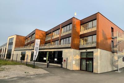 Uptown Hotel Apartments