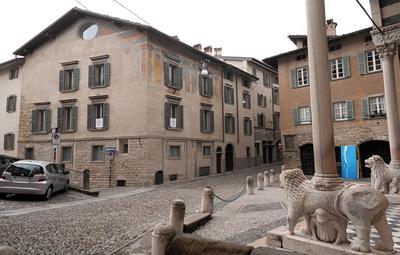BnButler - Bergamo - Via Simone Mayr 2