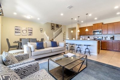 Summer Deal! Lake View Villa