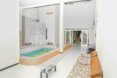 OYO 314 Emas 23 Guest House Syariah