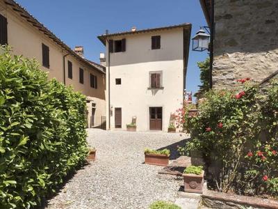 Holiday Home in Pergine Valdarno With Pool