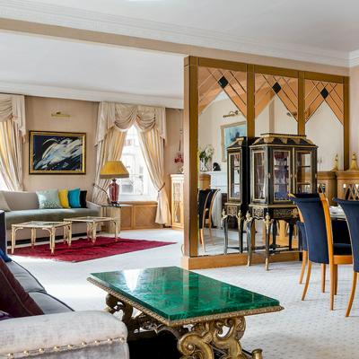 Penthouse 3-bed 3-bath on Marble Arch
