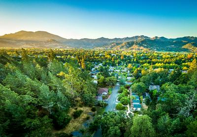Aurora Park Cottages
