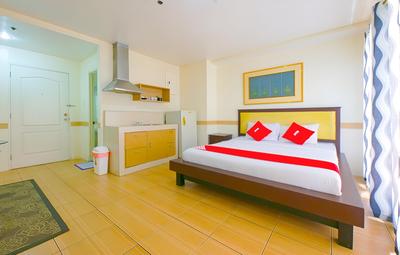 OYO 769 Poblacion Suites Polaris