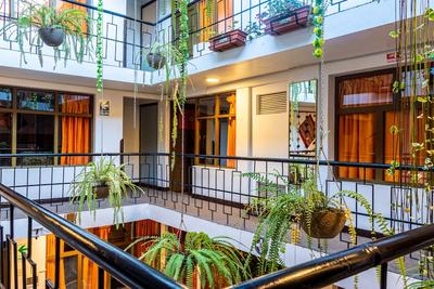 Capac Inka Wasi Plaza