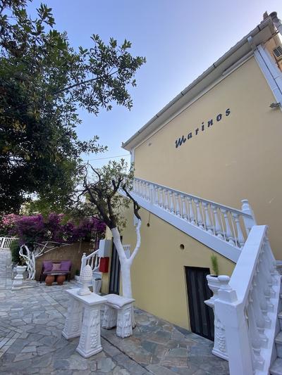 Marinos Rooms