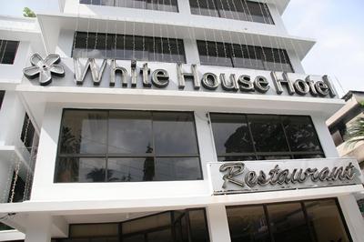 White House Hotel