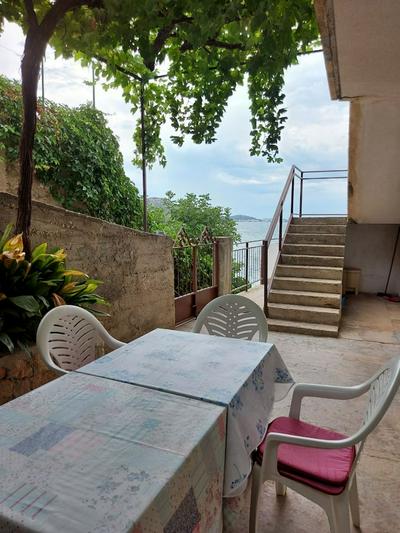 Bila - 15m From the sea - A1