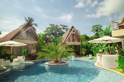 VelaNova Paradise - HotelRetreat