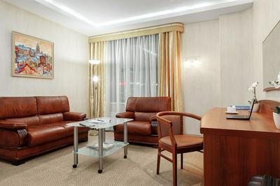 Nikol Business Hotel