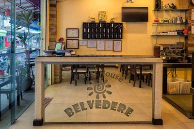 Room in Guest Room - Guesthouse Belvedere - Beautiful Double Room a few Steps From the Beach