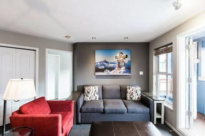 Village Location - Top Floor - View, Foto 2
