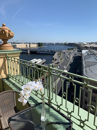 River Palace Hotel