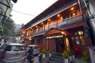 Goroomgo Kohinoor Mallital Nainital