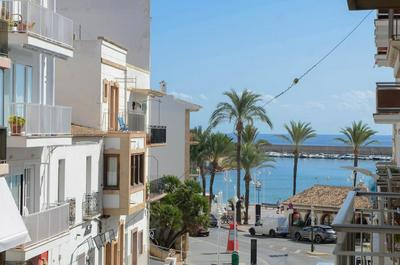 Puerto Mar in Javea With 2 Bedrooms and 1 Bathrooms