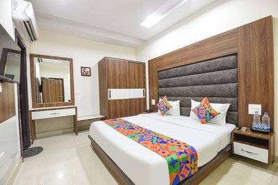 Fabhotel Classic Comfort