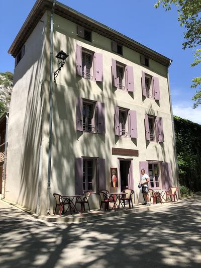 Aux Belles Vacances- Adult Only