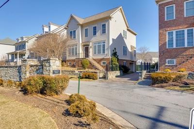 Pet-friendly DC Area Condo w/ Yard!