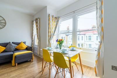Woodgrange 2 bedroom apartment