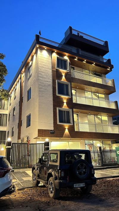 Raksha Suites & Banquet Greater Noida
