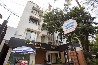 ZUZU Galaxy Annex Hotel