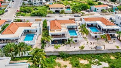 The Villas by LXRYHOME