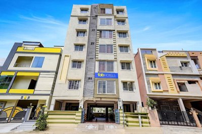 Fabhotel Ak Elite Luxury Homestay