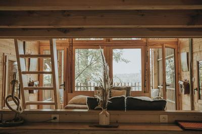 Cabane de la Saône by Lyon Country House
